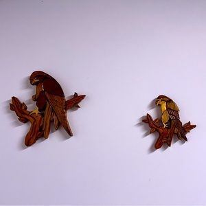 Vintage Wooden Parrots - Set of 2 🦜
